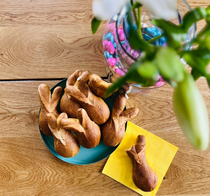 Frühlingserwachen im palais f.: Ostergefühle mit unserer zauberhaften Osterdeko und köstlichen Leckereien!